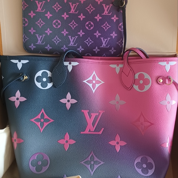 1 Hr Flash Sell Host Pick 3/29/23 and 5/3 Louis Vuitton Neverfull - Picture 11 of 11